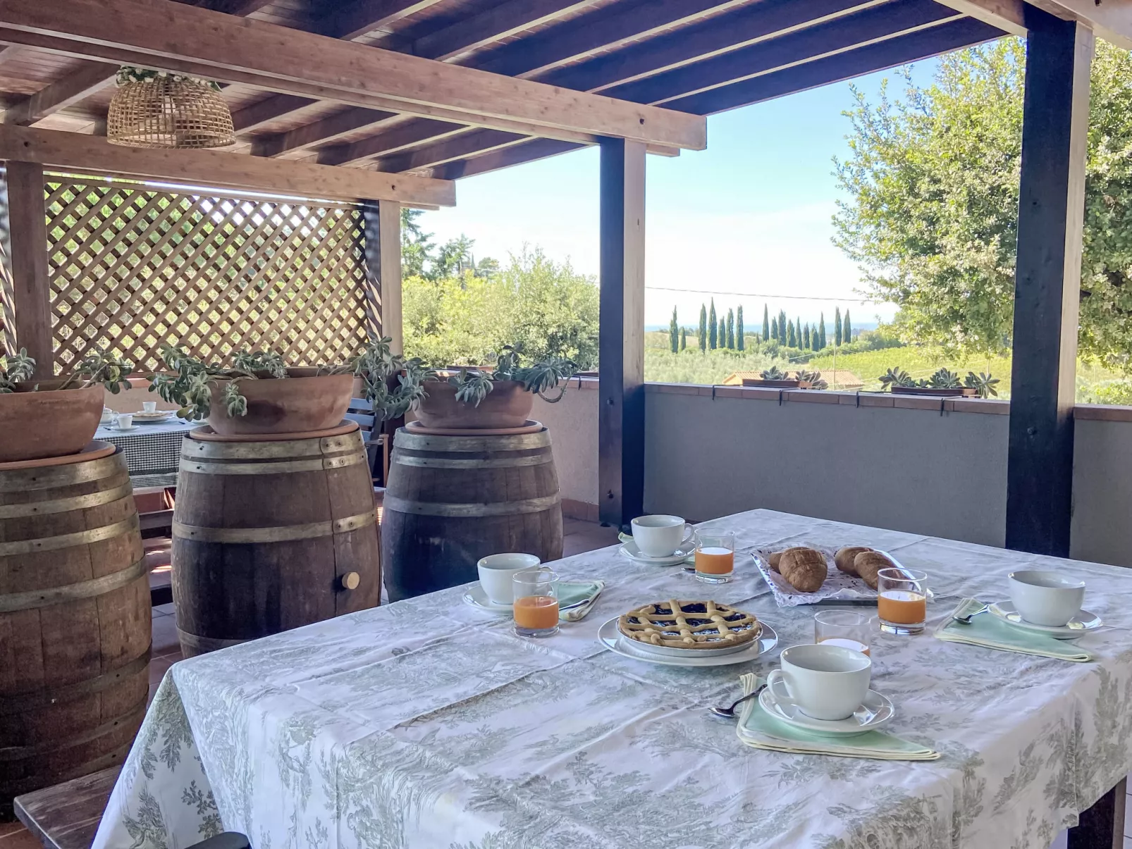 Casalvecchio-Outside