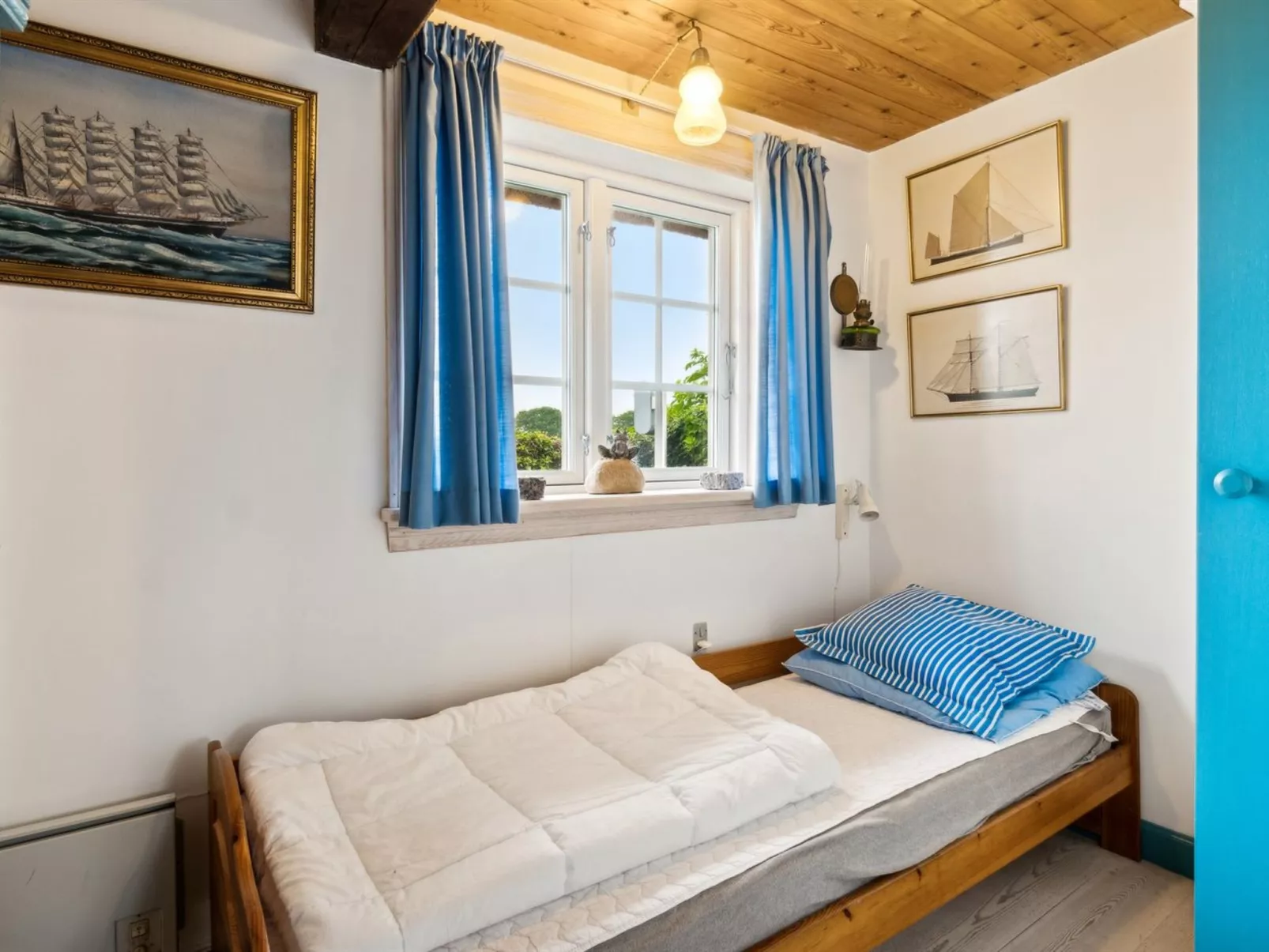 "Leoni" - 115m from the sea-Inside