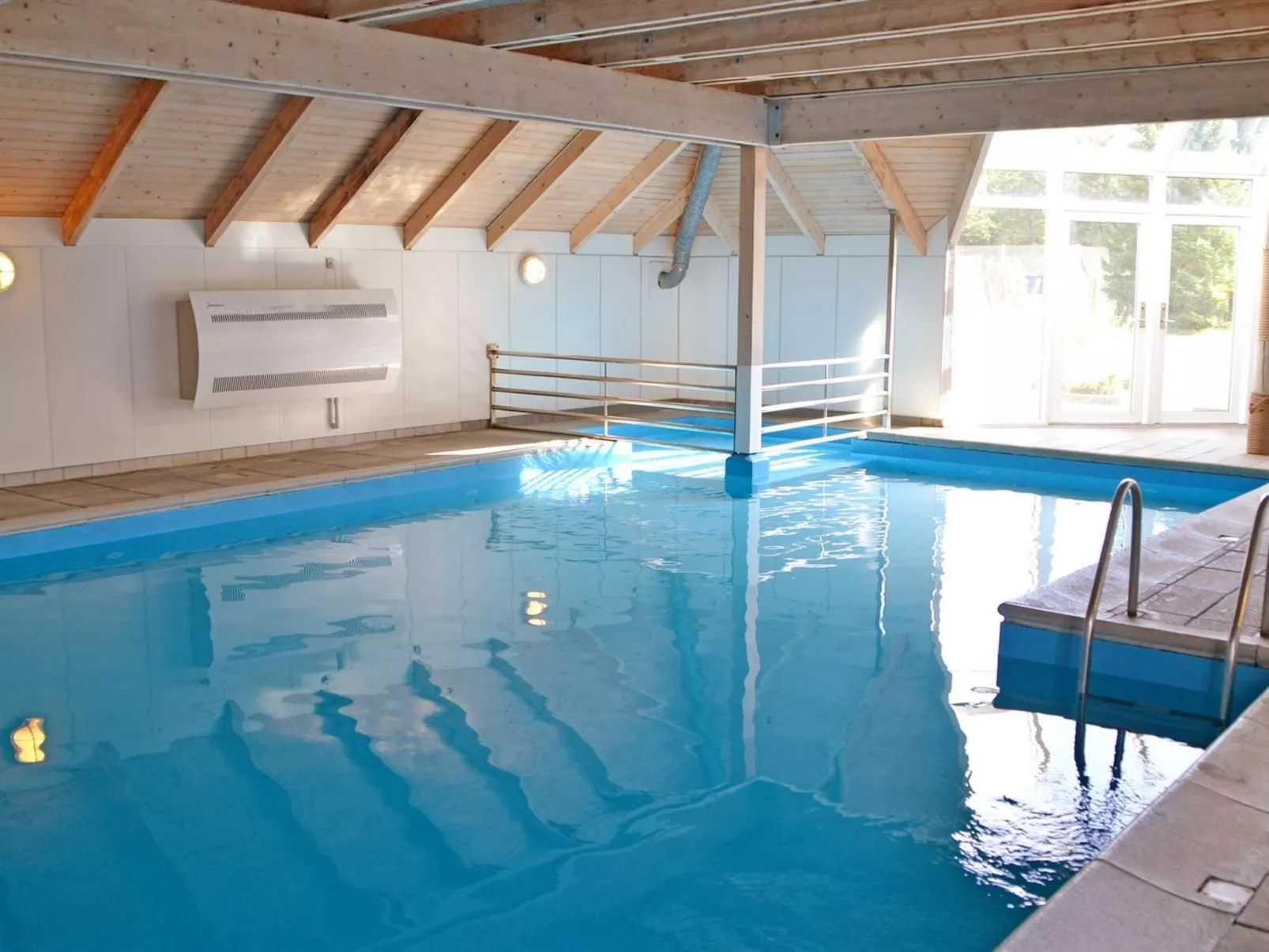 "Elenor" - 1.1km from the sea-Draußen