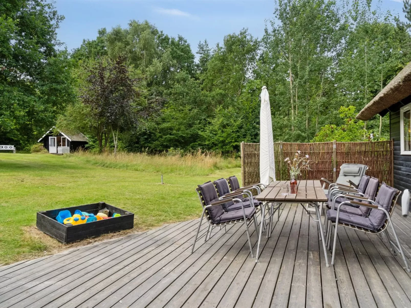 "Emeli" - 100m from the sea-Dehors