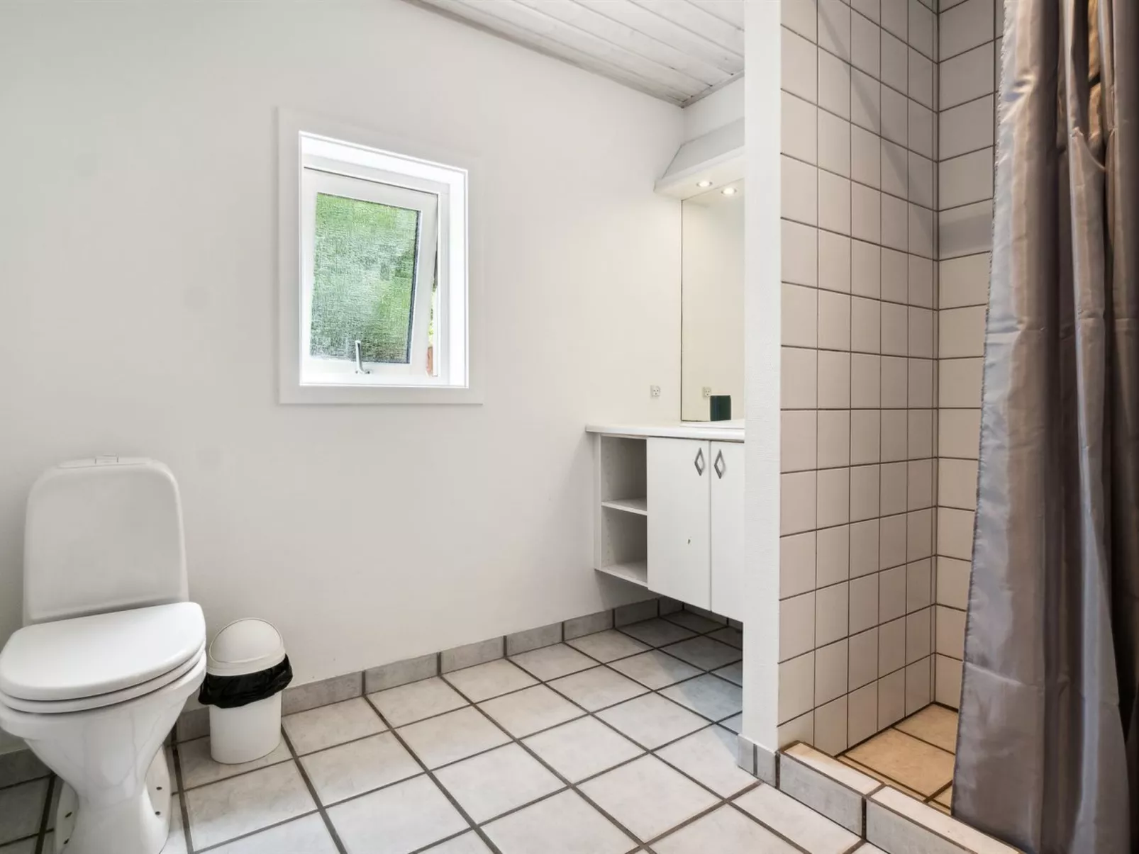 "Auvo" - 200m from the sea-Drinnen