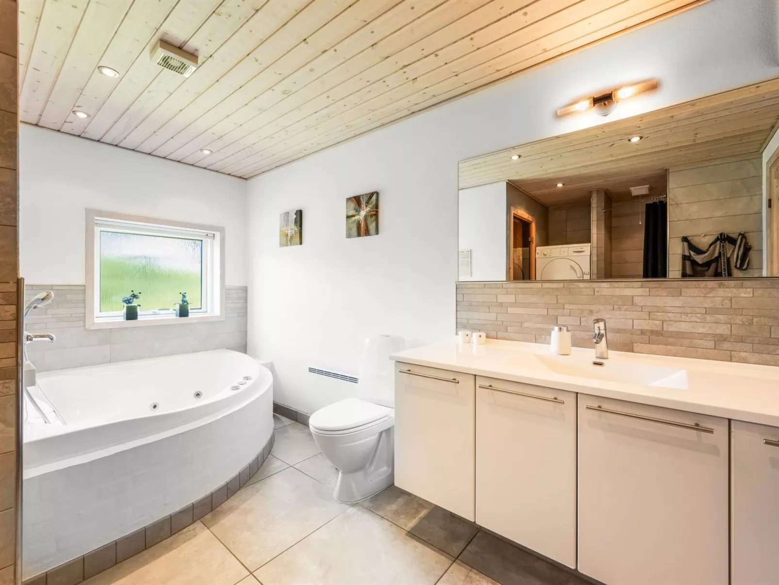 "Fritzi" - 1.7km from the sea-Drinnen