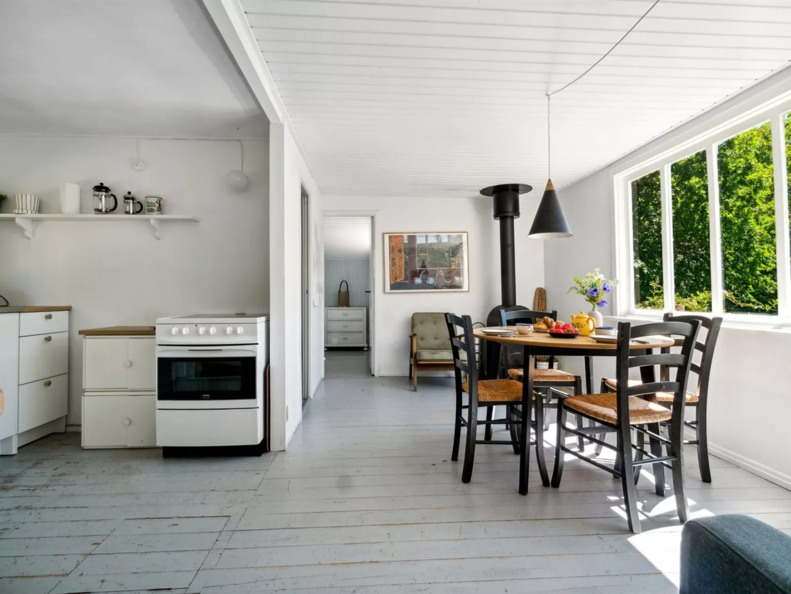 "Krister" - 900m from the sea-Dedans