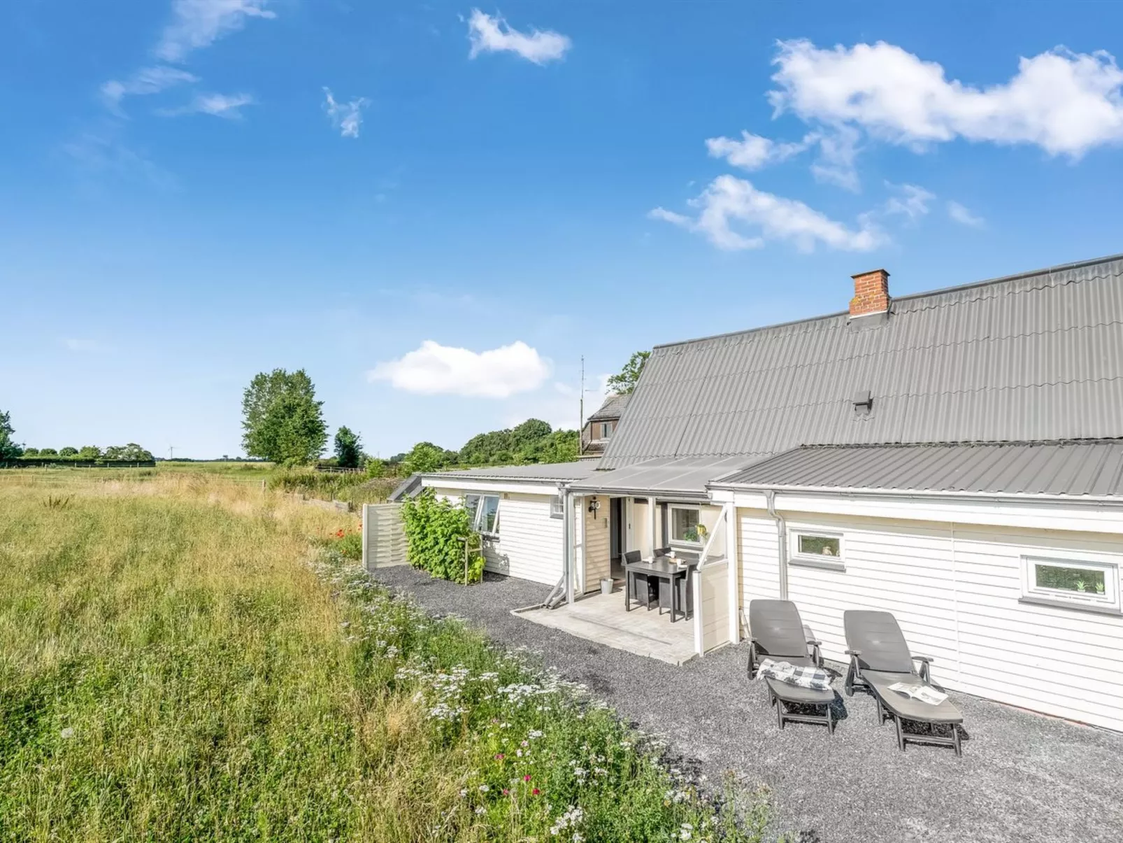 "Anneke" - 1.3km from the sea-Draußen