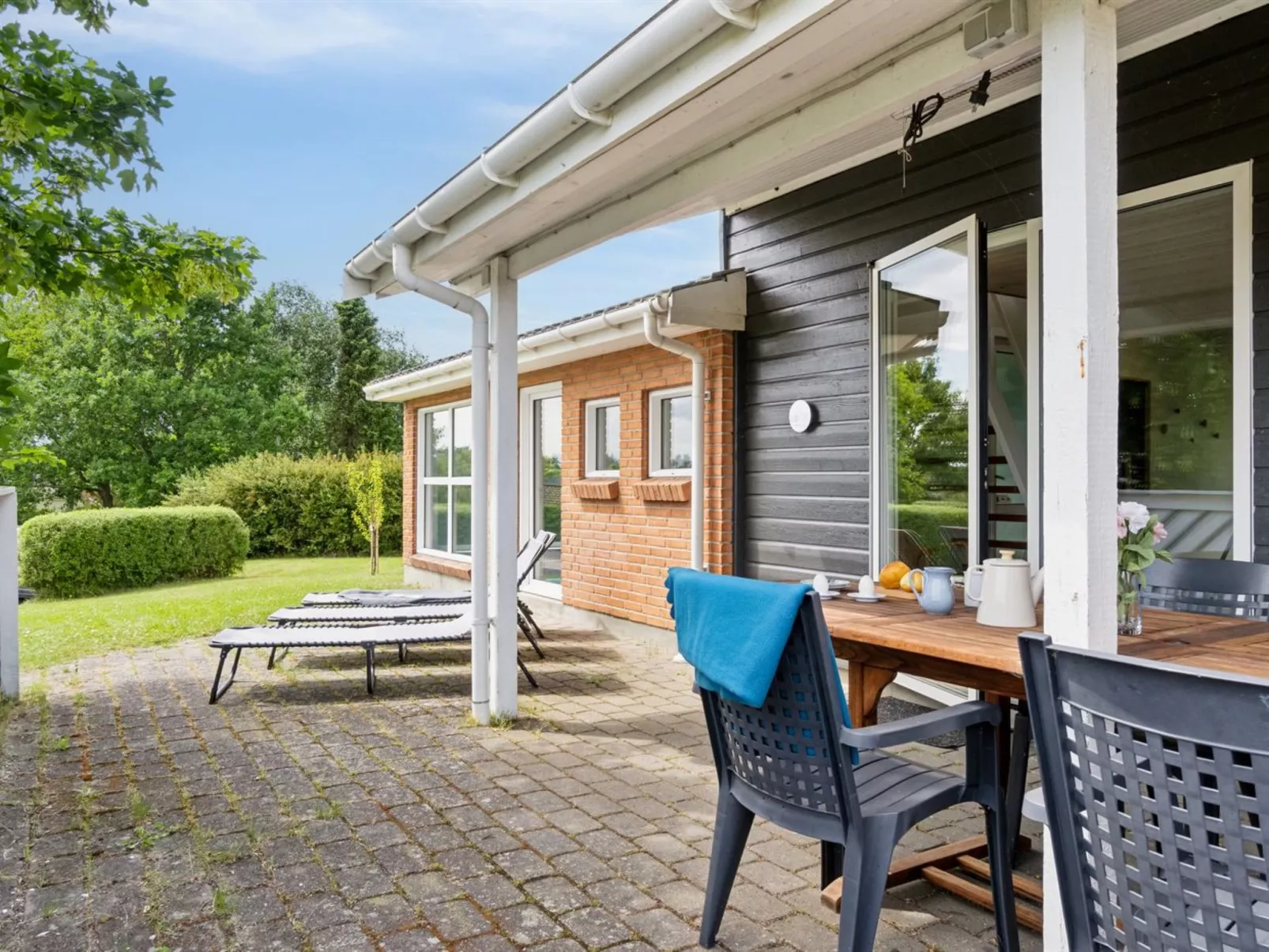 "Svenn" - 300m from the sea-Draußen