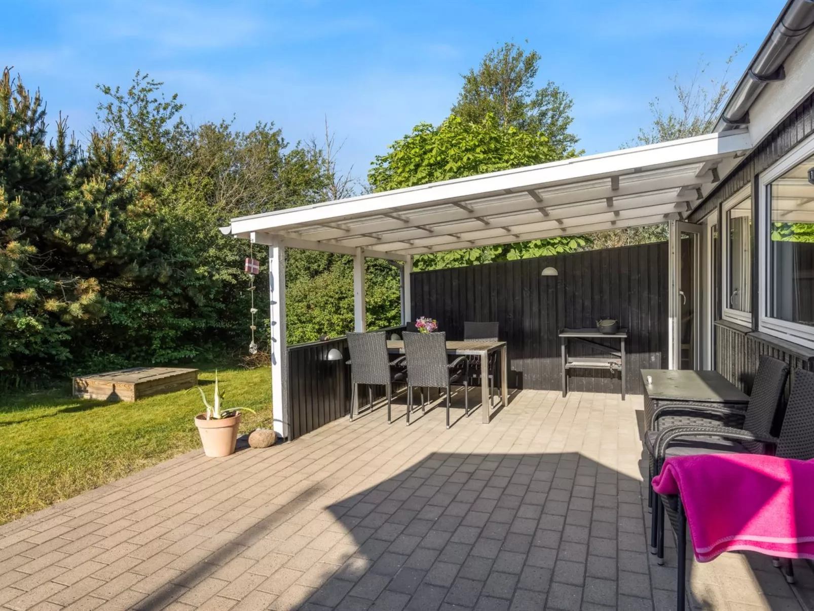 "Hillegonde" - 200m from the sea-Draußen