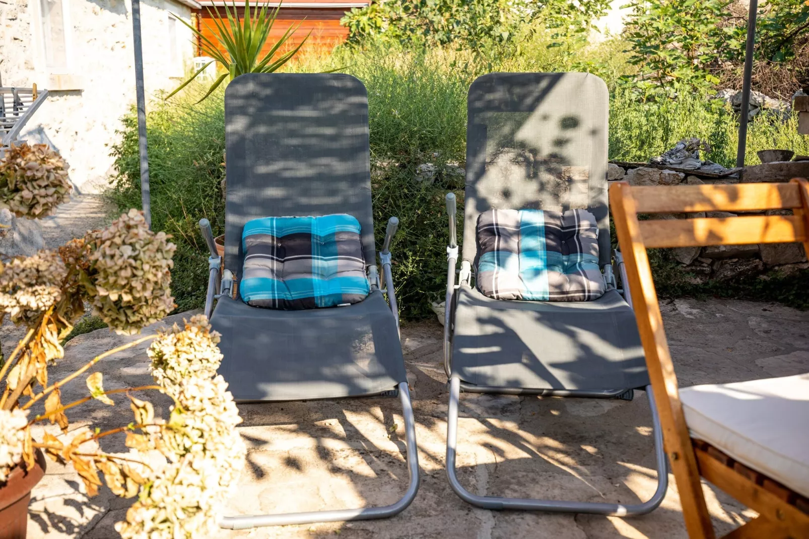 Stone House Harmony - One Bedroom Apartment with Patio and Garden View ( 1 )-Terrasse