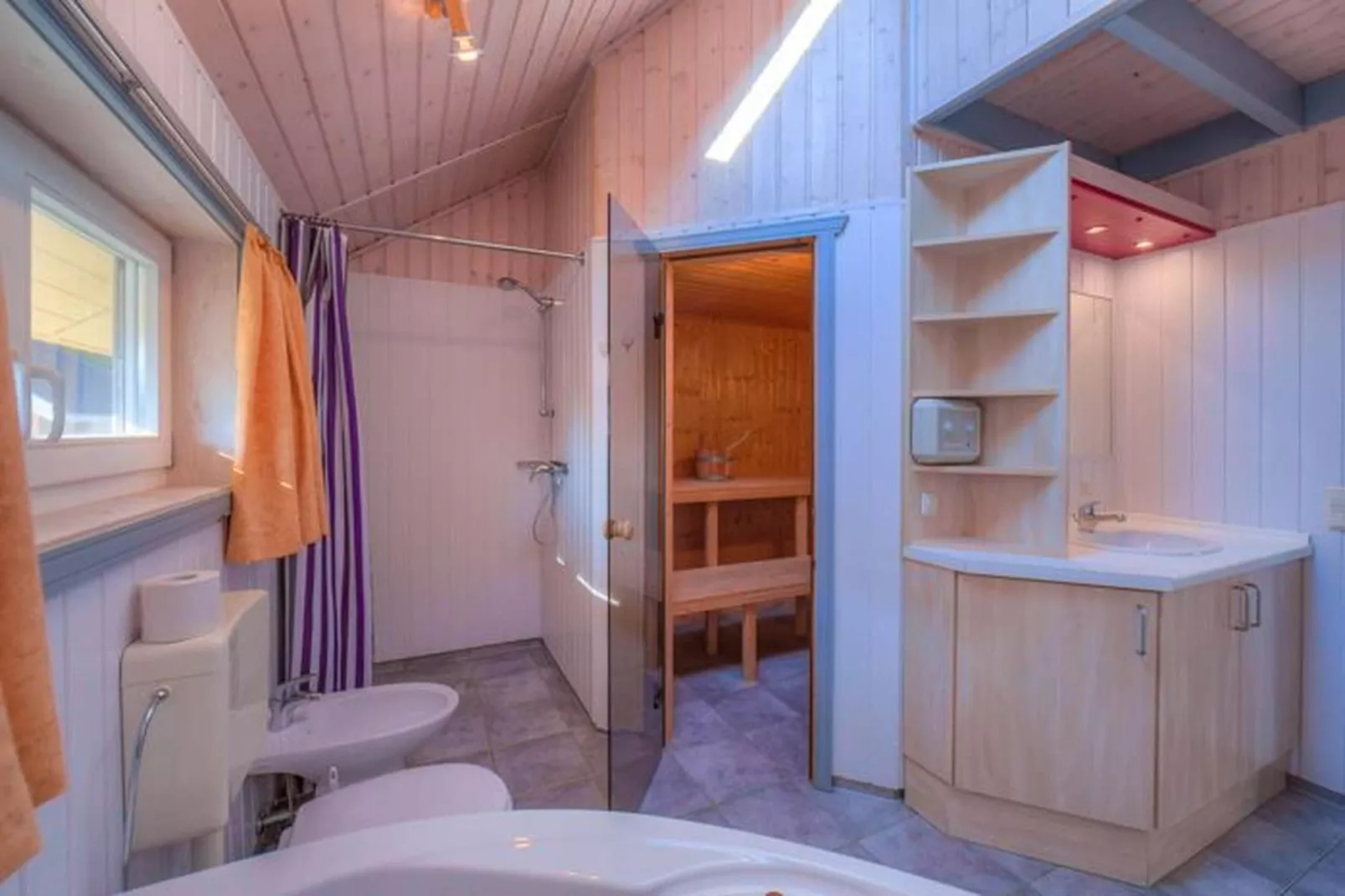 Ferienhaus Seeschwalbe-Classic 90 qm 60-Sauna