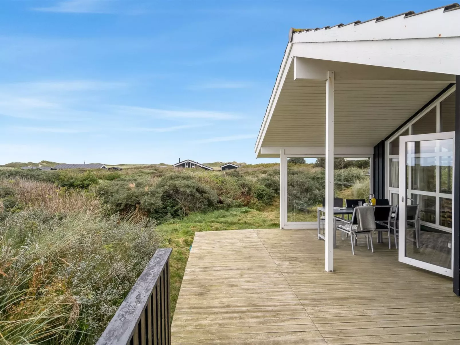 "Udder" - 250m from the sea-Dehors