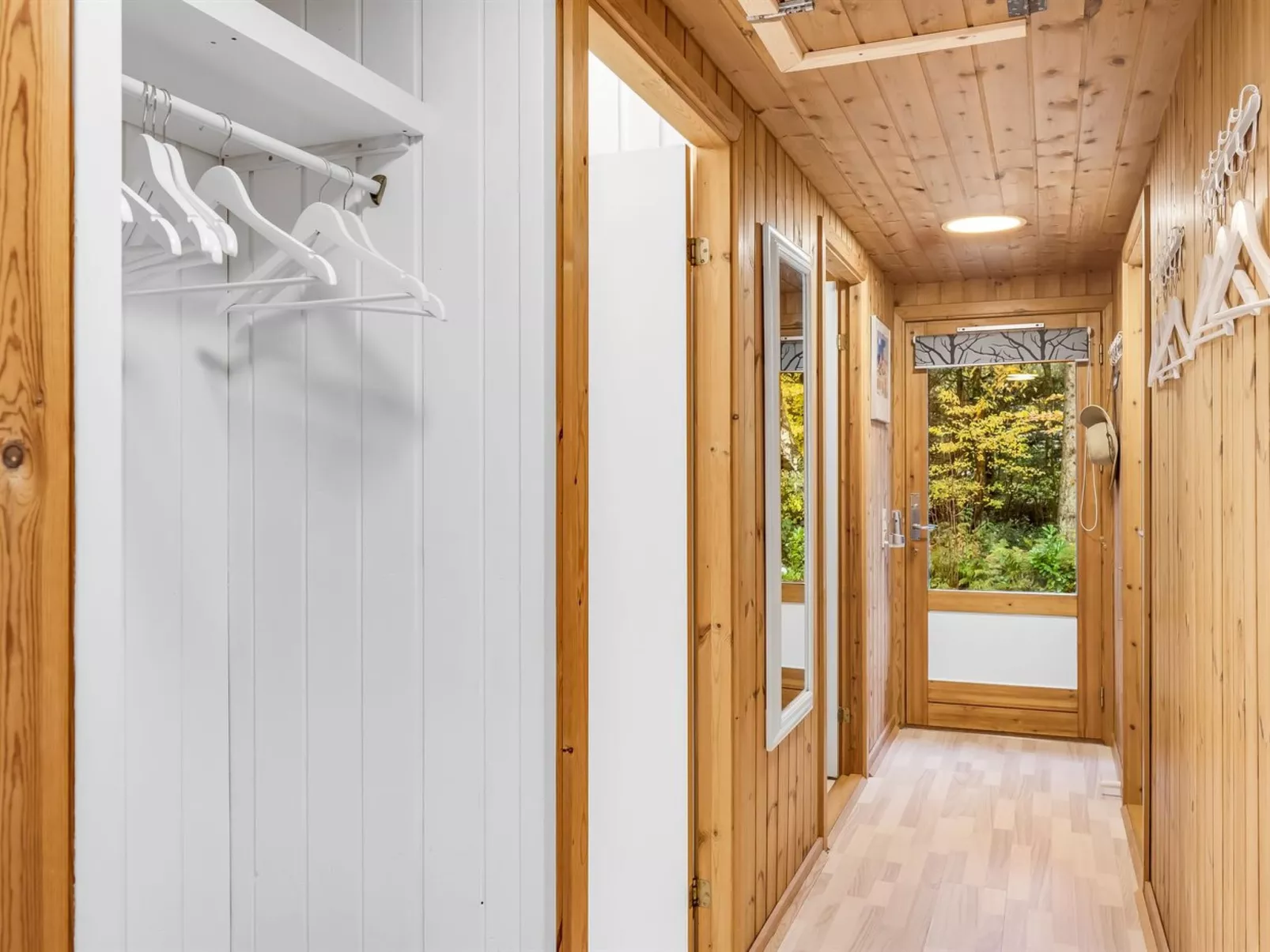 "Marthine" - 650m to the fjord-Dedans