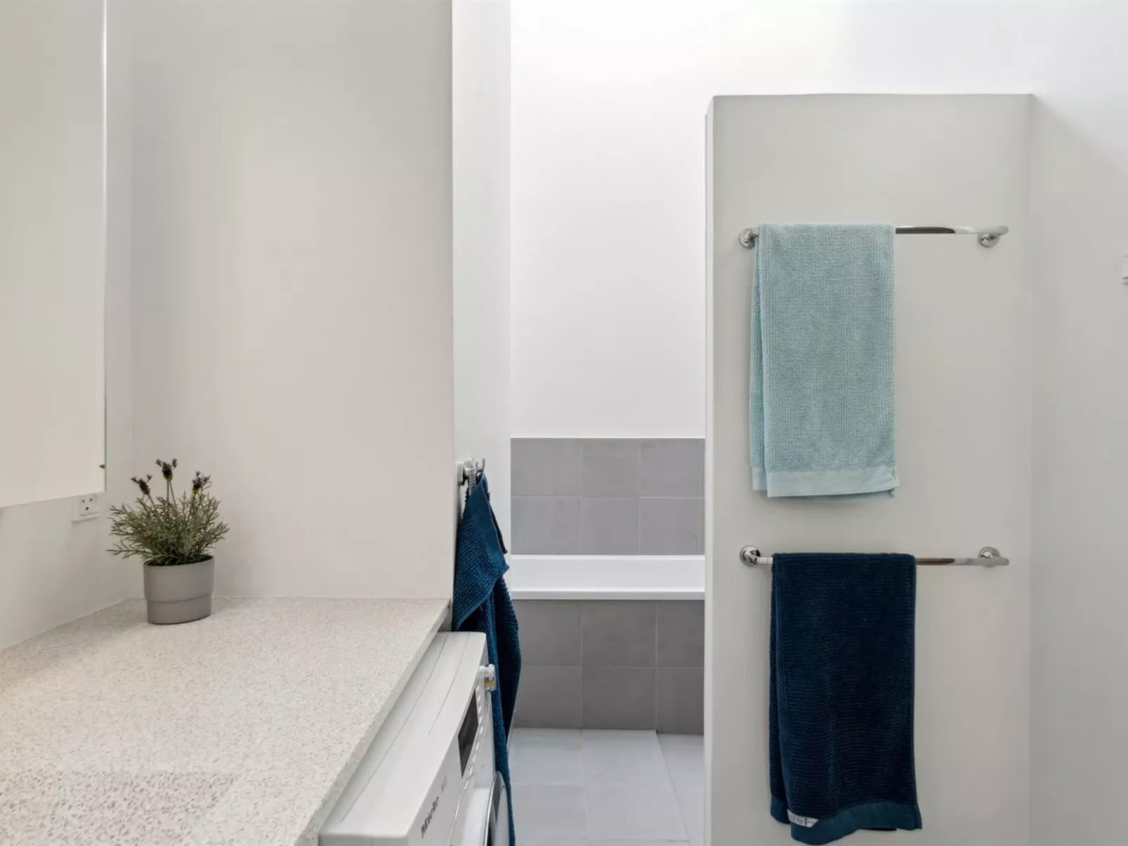 "Annlisa" - 750m from the sea-Inside