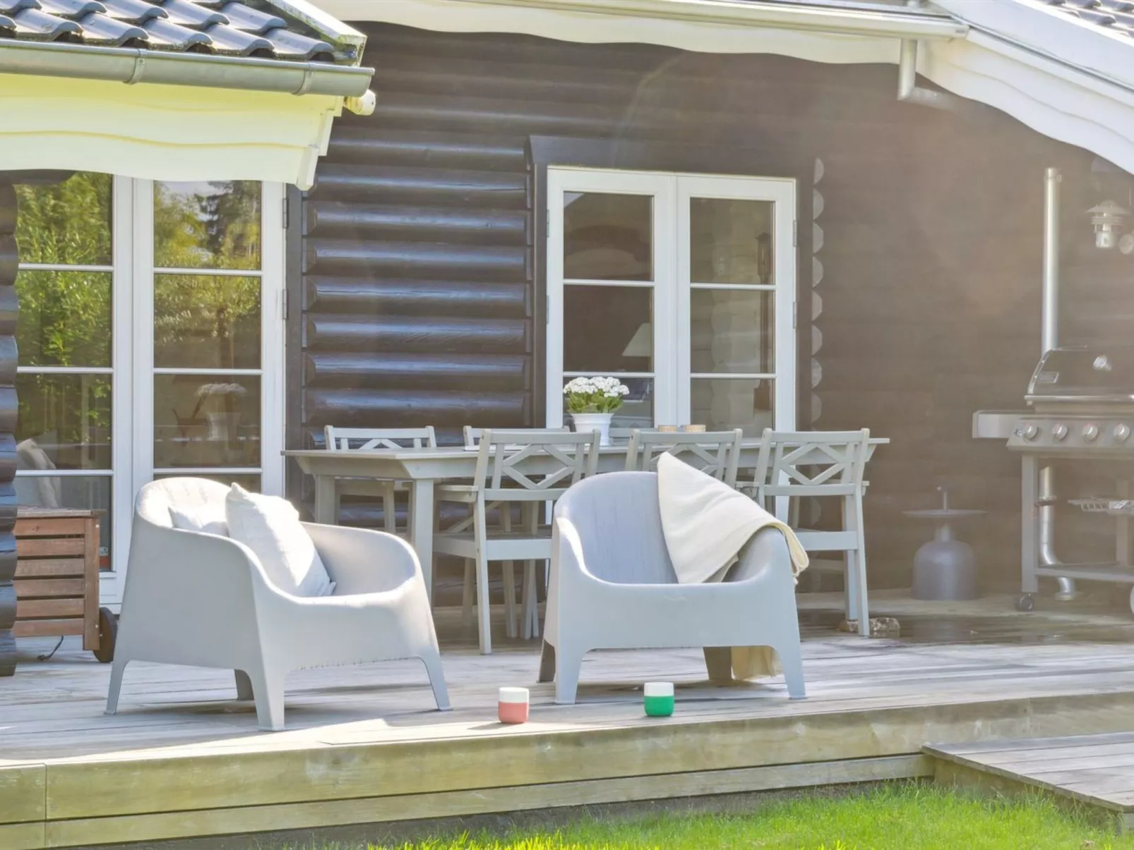 "Sighfrith" - 1.4km from the sea-Outside