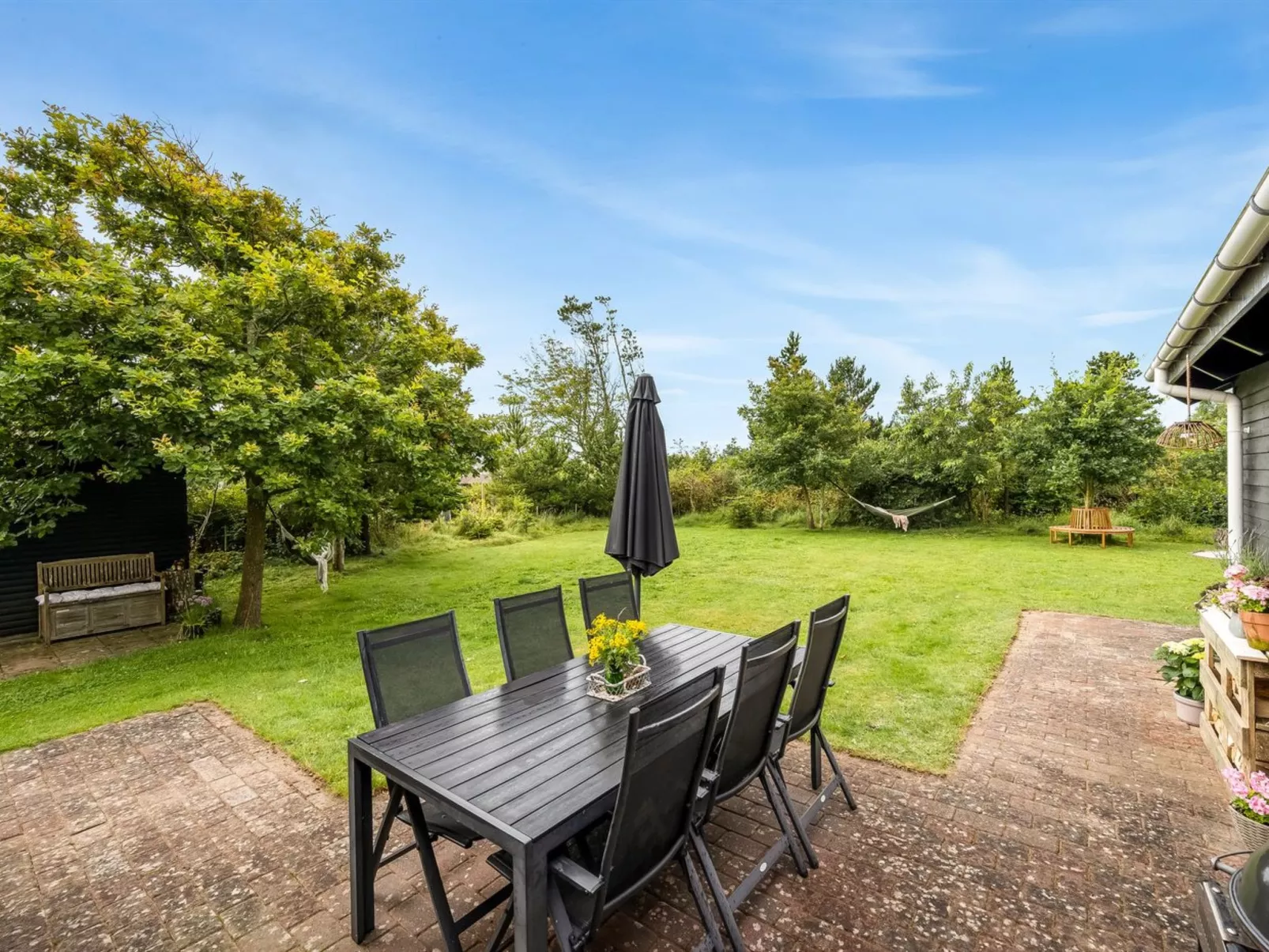 "Jarmunrek" - 400m to the fjord-Outside