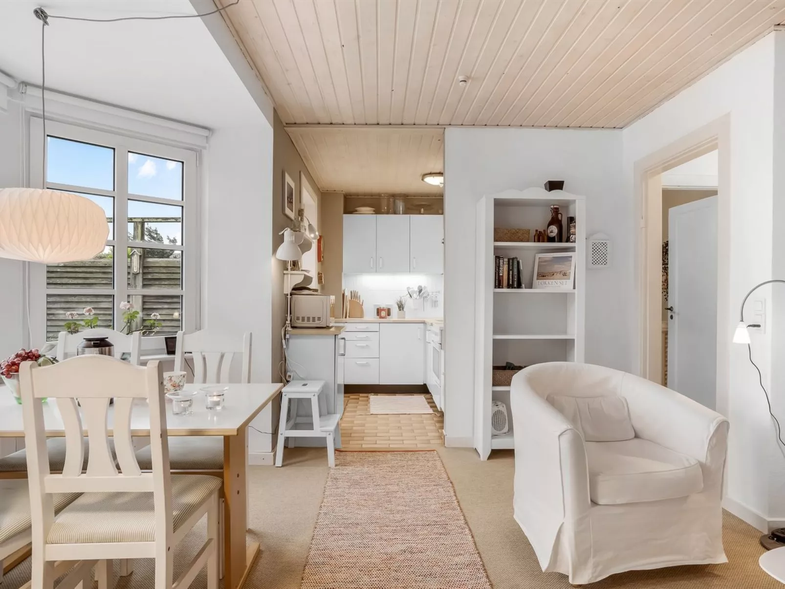 "Maelle" - 150m from the sea-Inside