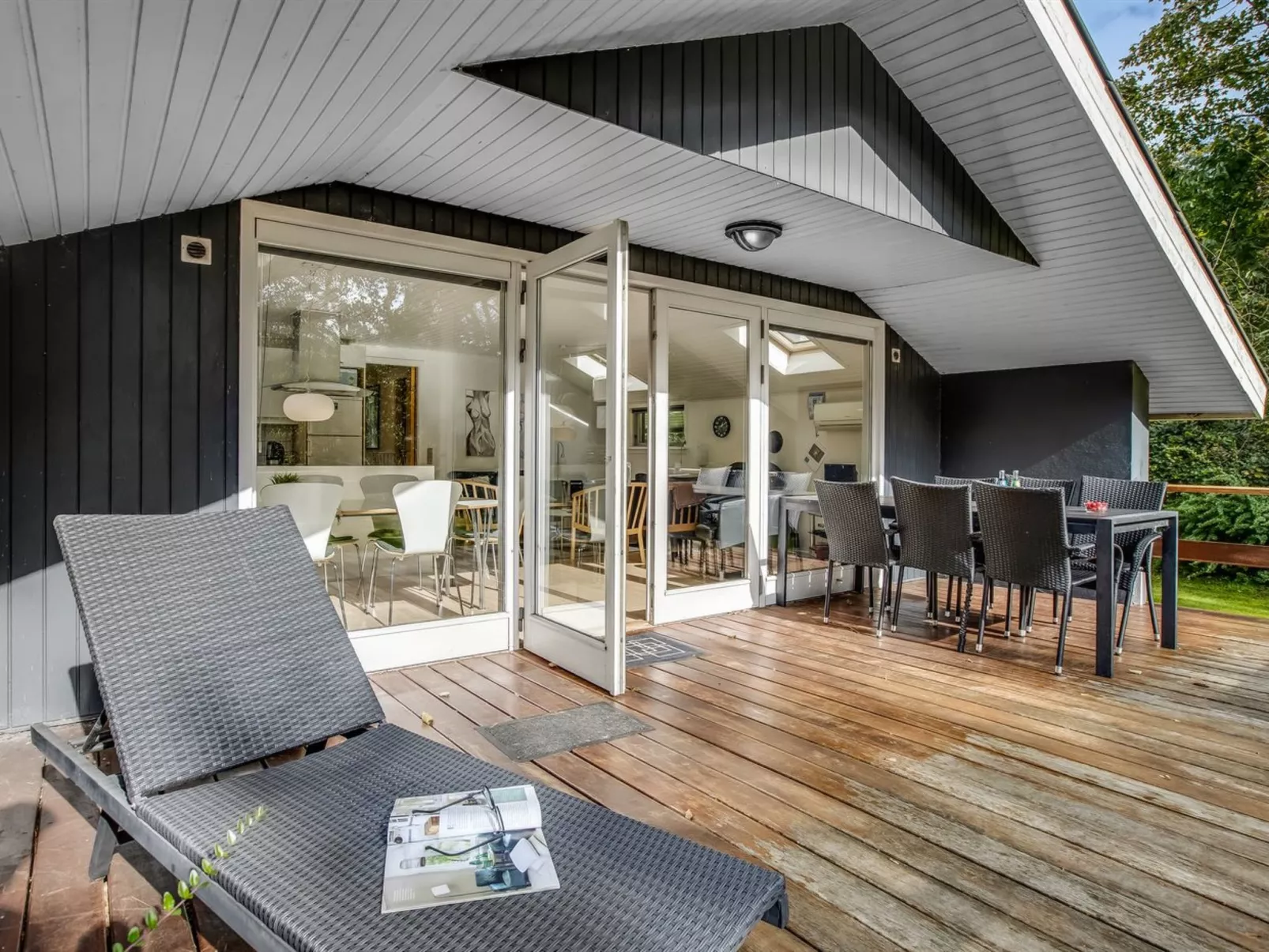 "Dimo" - 30km from the sea-Outside