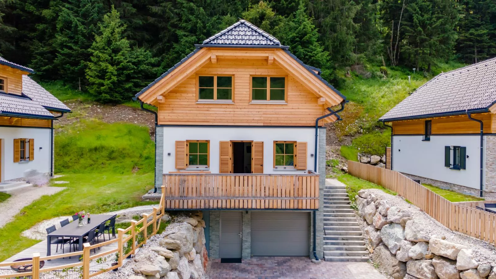 Vita Montagna-Exterior summer