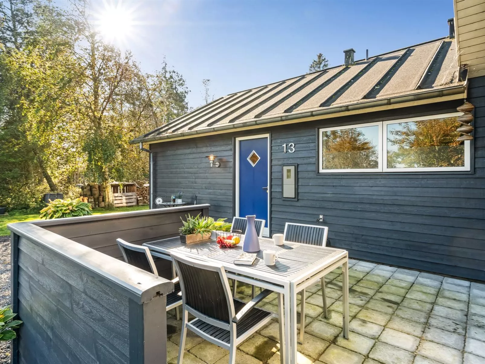 "Carlina" - 700m to the fjord-Outside