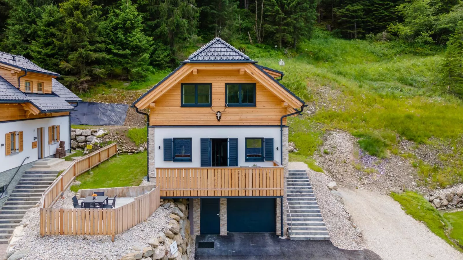 Edelweiss Lodge-Exterior summer