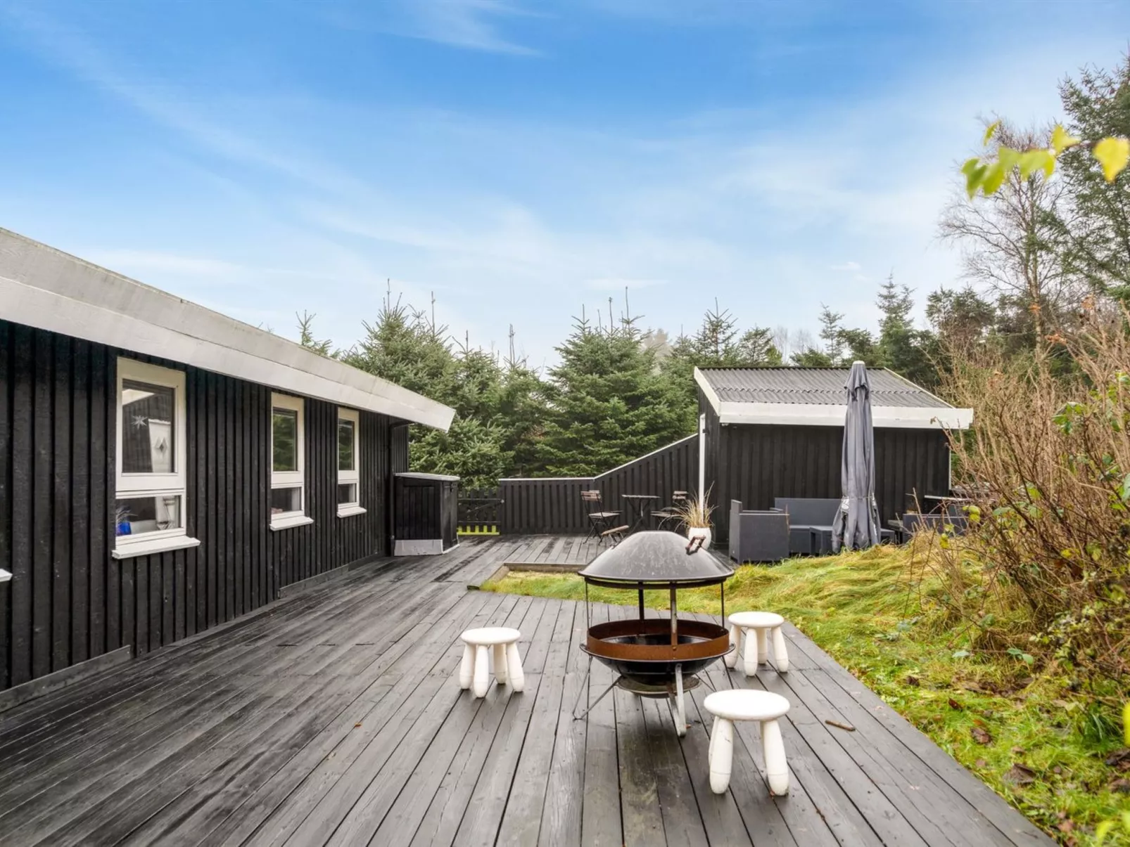 "Gonda" - 2km from the sea-Outside