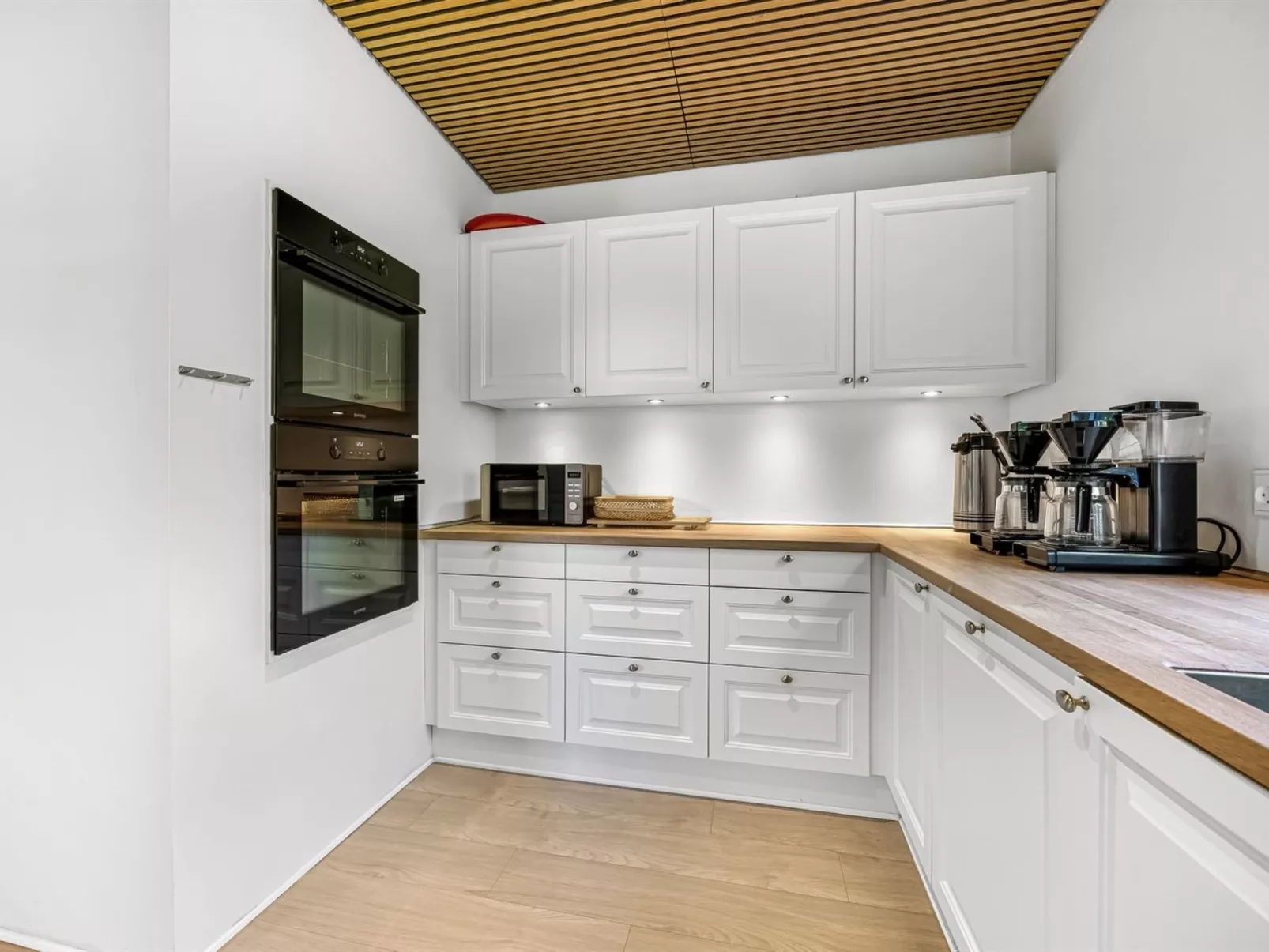 "Solvey" - 400m from the sea-Drinnen