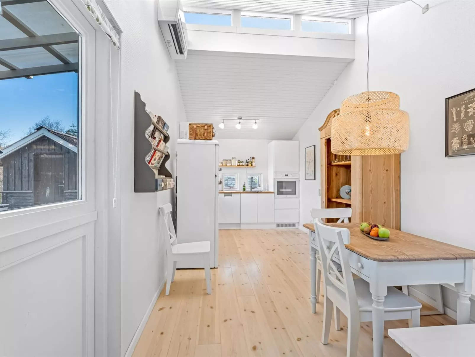 "Sissie" - 400m from the sea-Inside