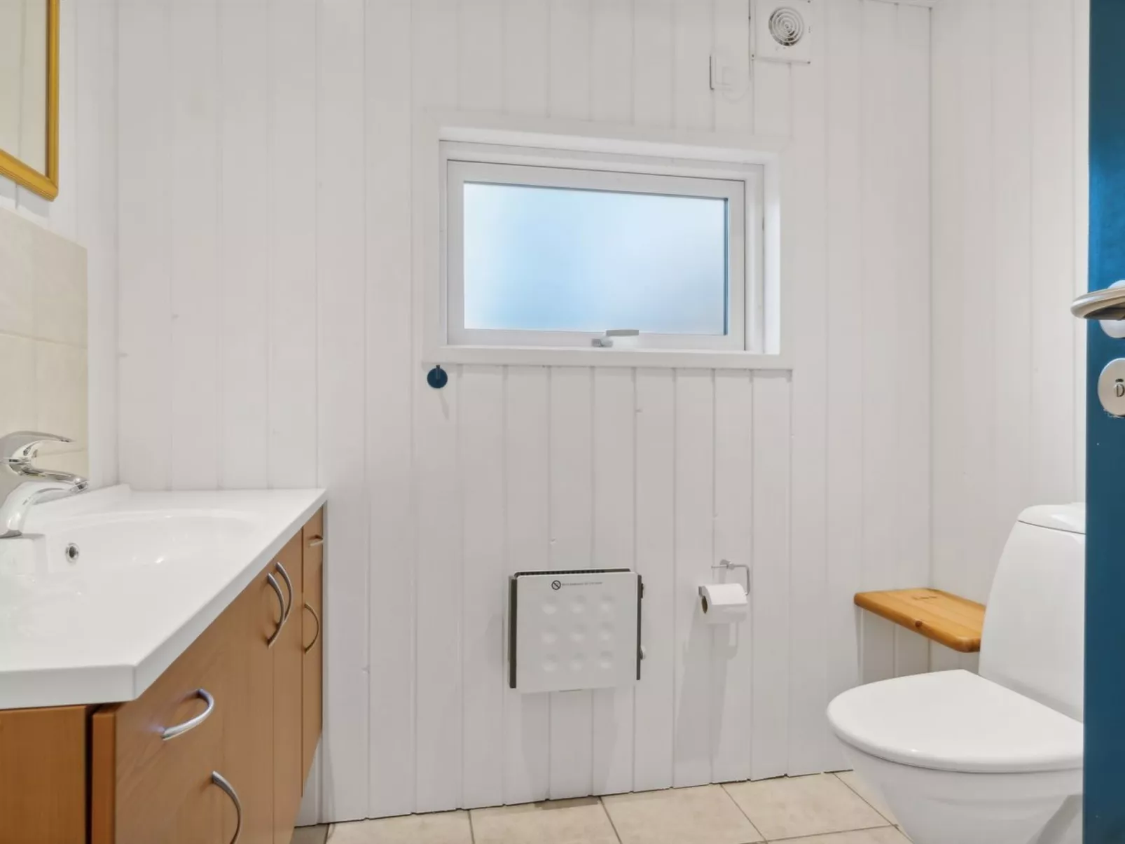 "Rik" - 2km from the sea-Inside