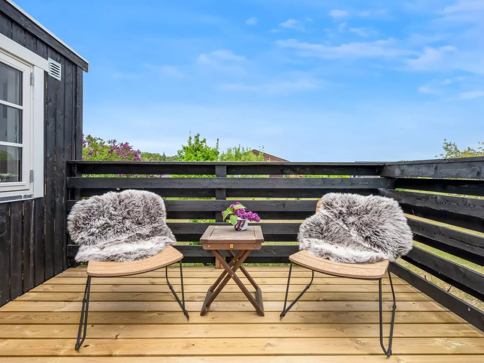 "Blomma" - 1km from the sea-Outside