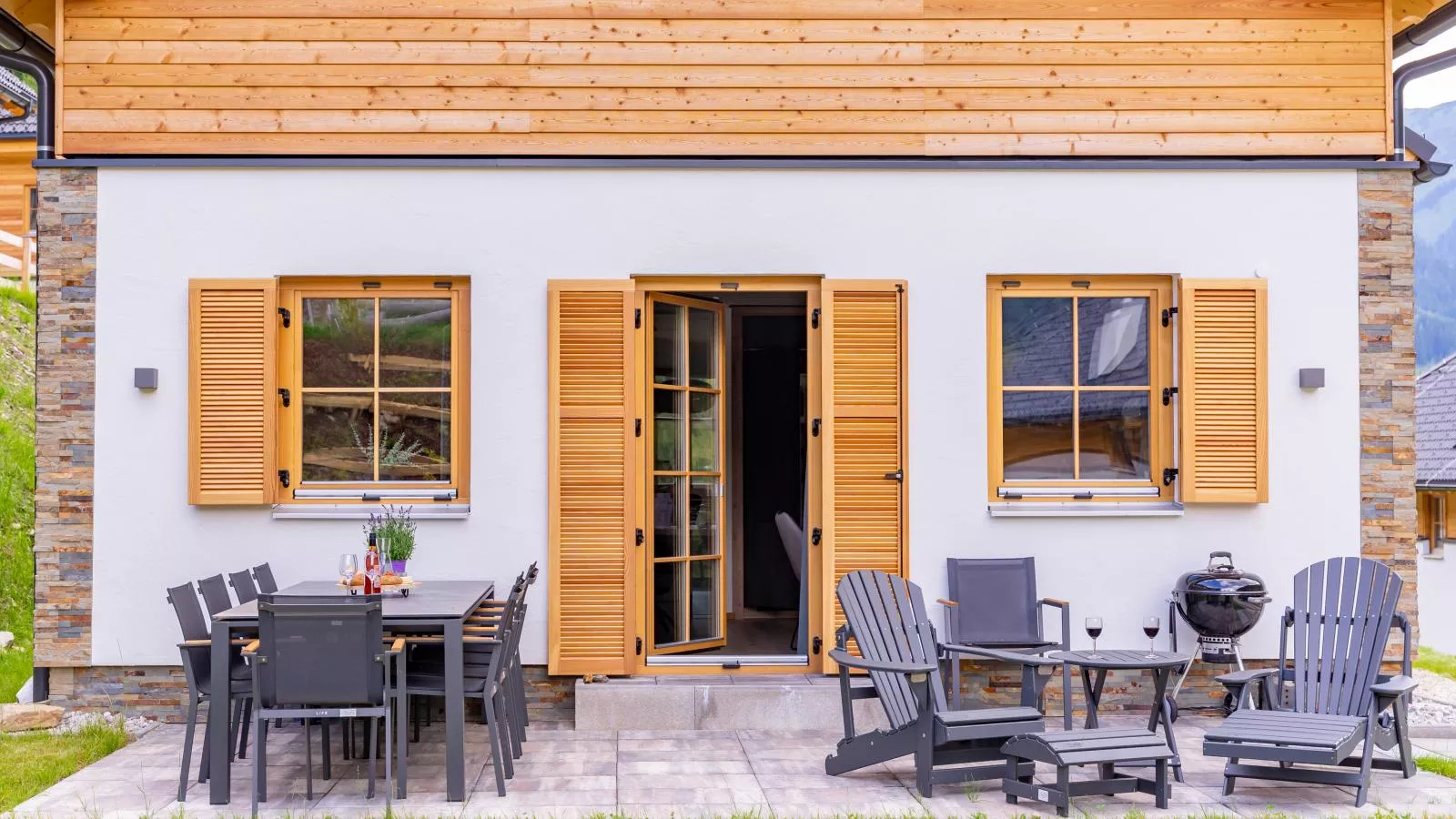 Alpenjoy Lodge-Exterior summer