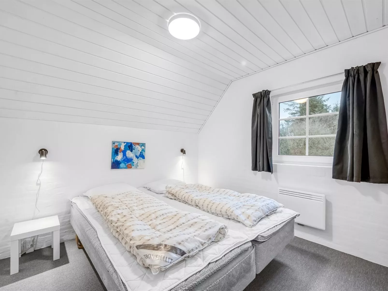 "Aagot" - 1.7km from the sea-Inside