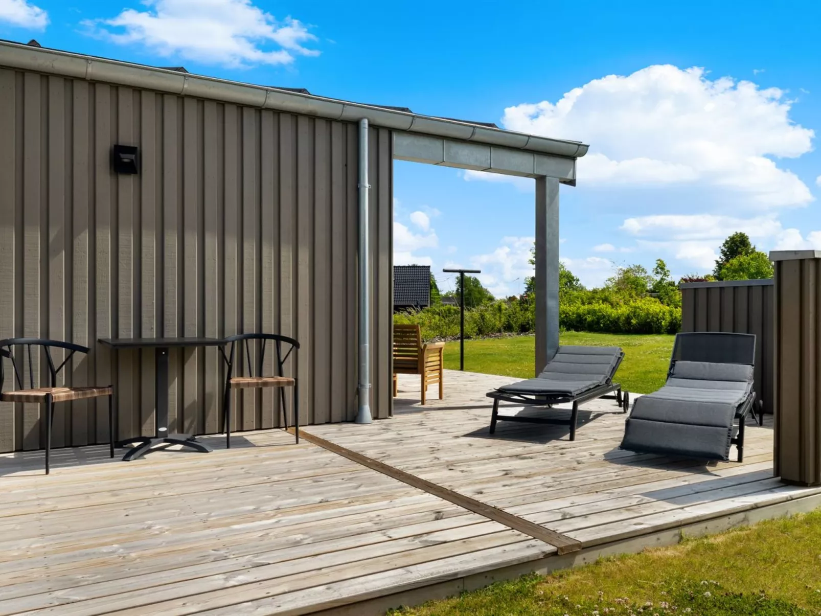 "Tydkil" - 250m from the sea-Draußen