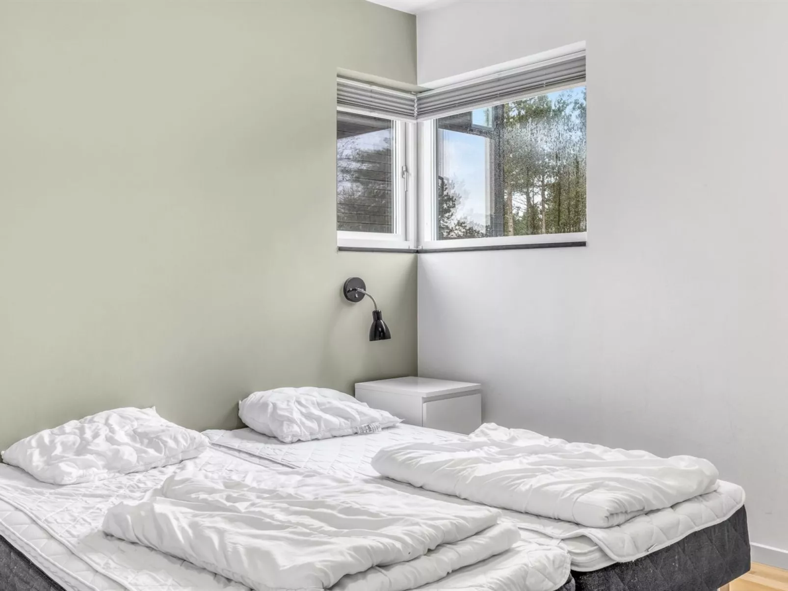 "Hunding" - 2.5km from the sea-Drinnen