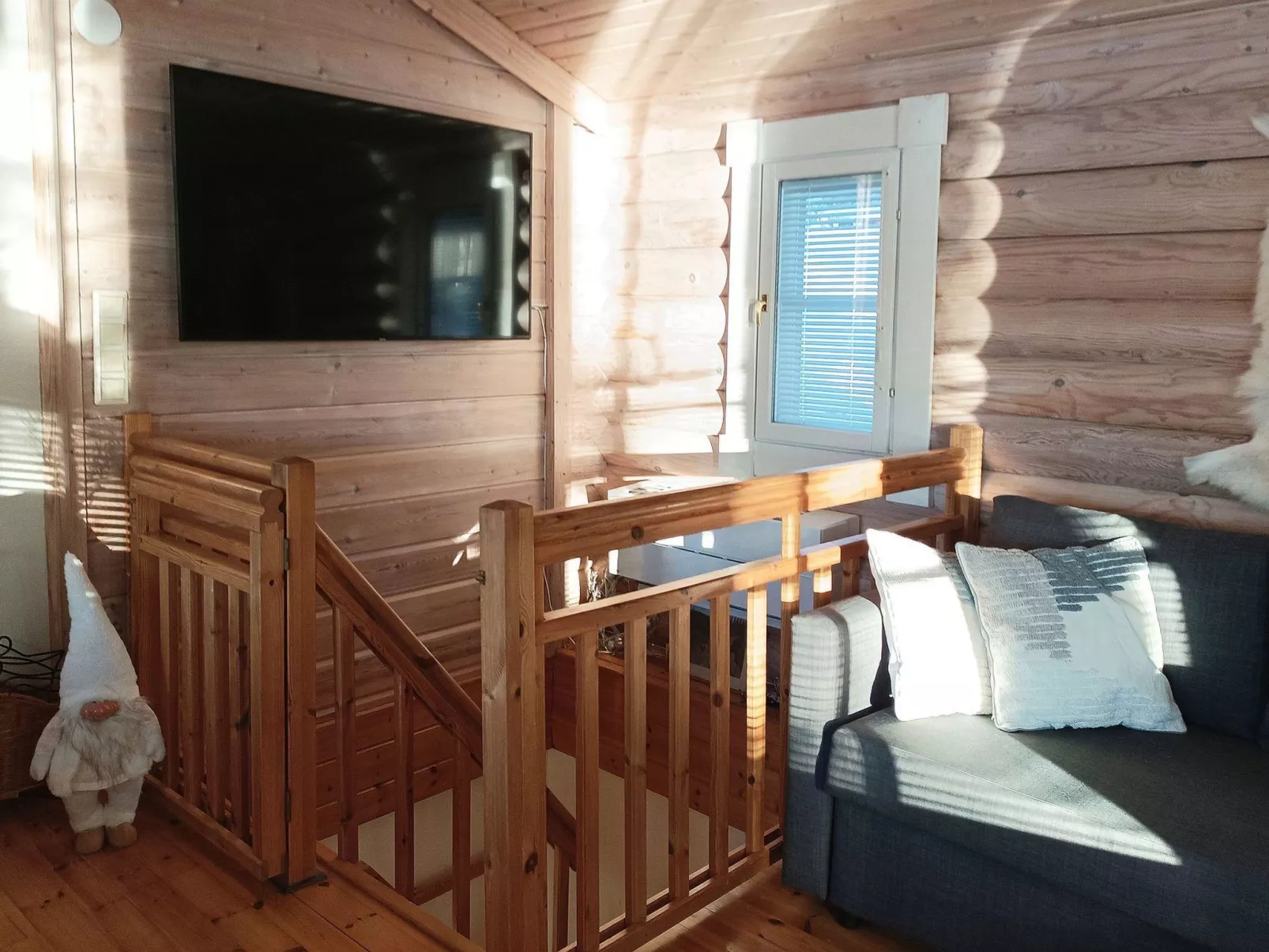 Urpola riviera-Inside