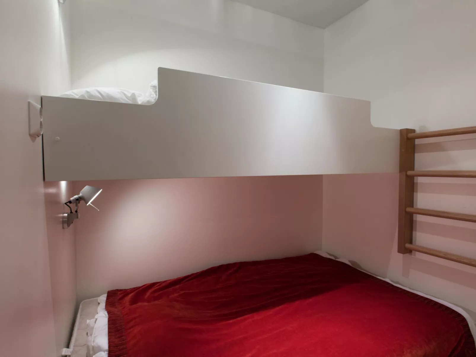 Nordic chalet 9208-Inside