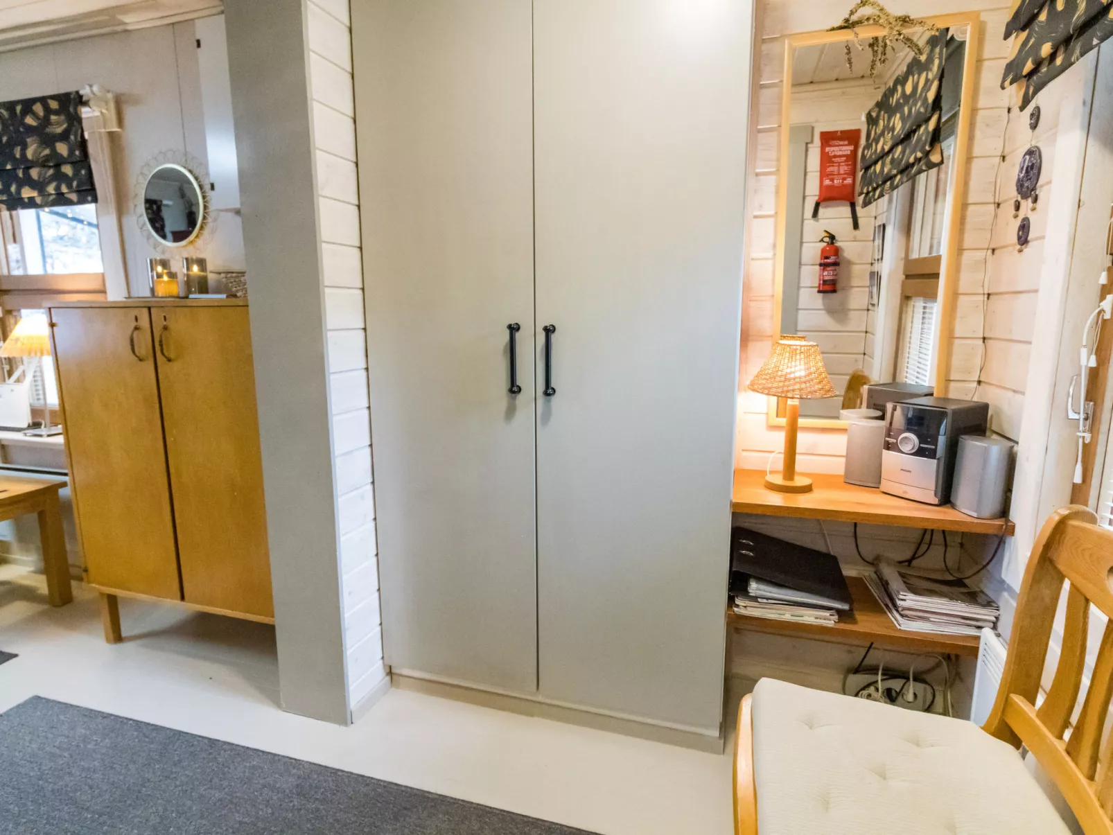 Lystikämän tupa-Dedans