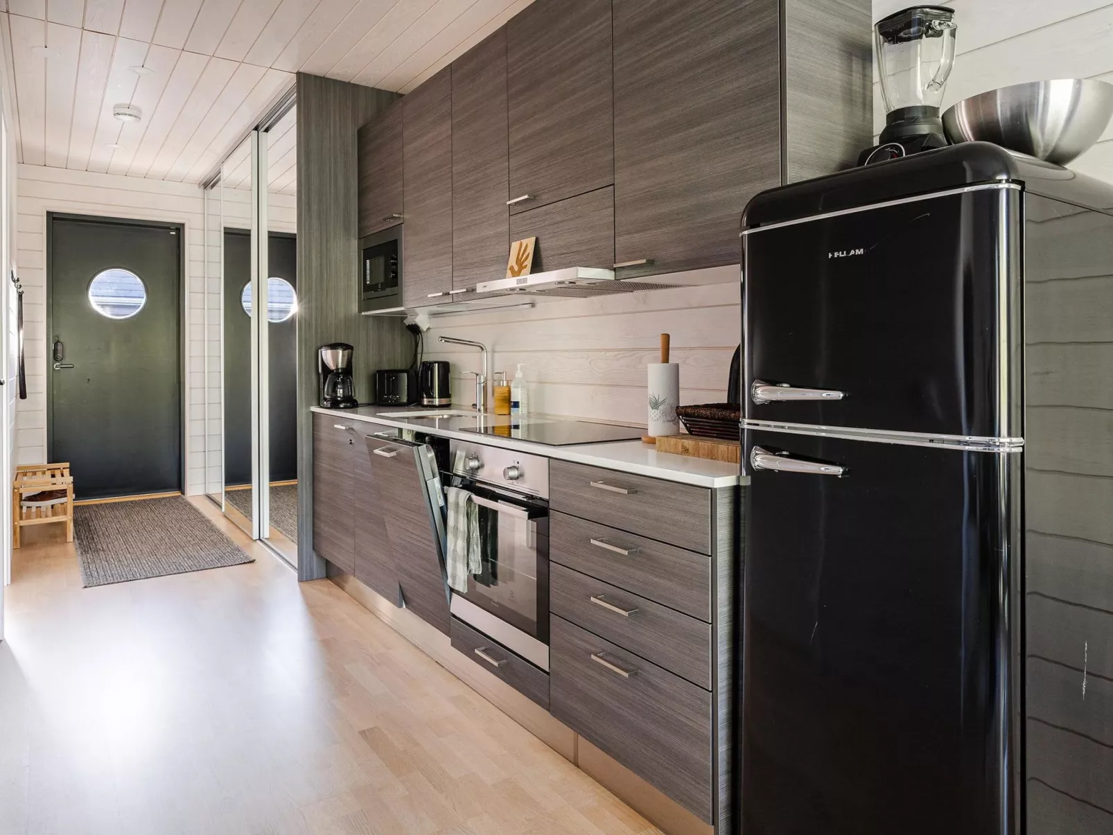 Kasnäs marina b12-Drinnen