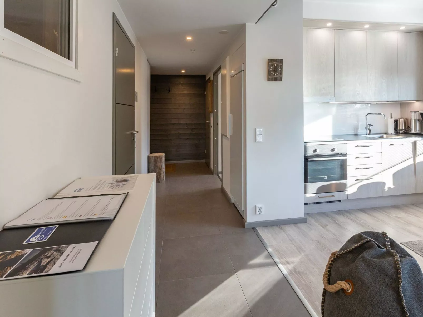 Tunturinlaita c 9-Drinnen