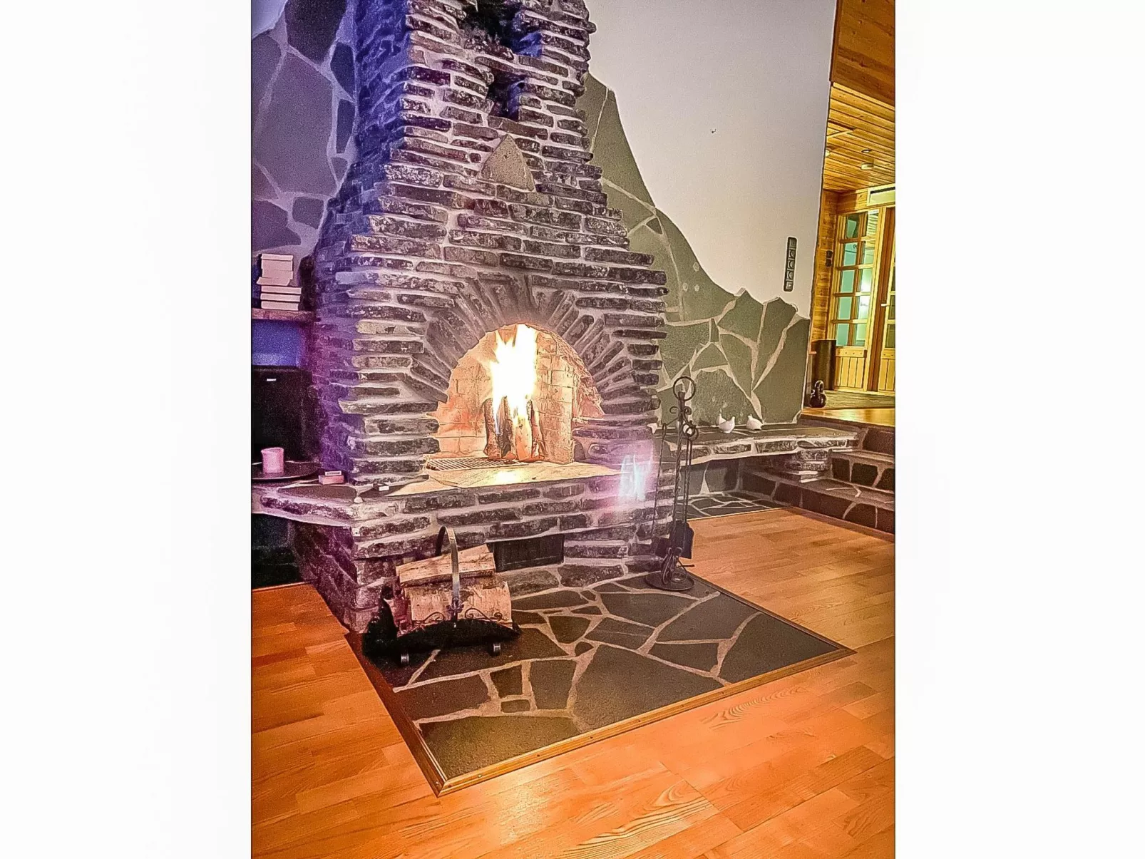 Kairapolanne b-Dedans