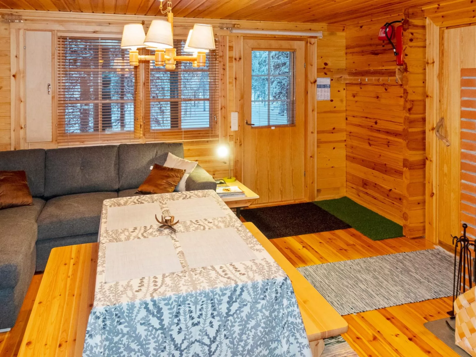 Tunturitupa kuolpuna-Inside