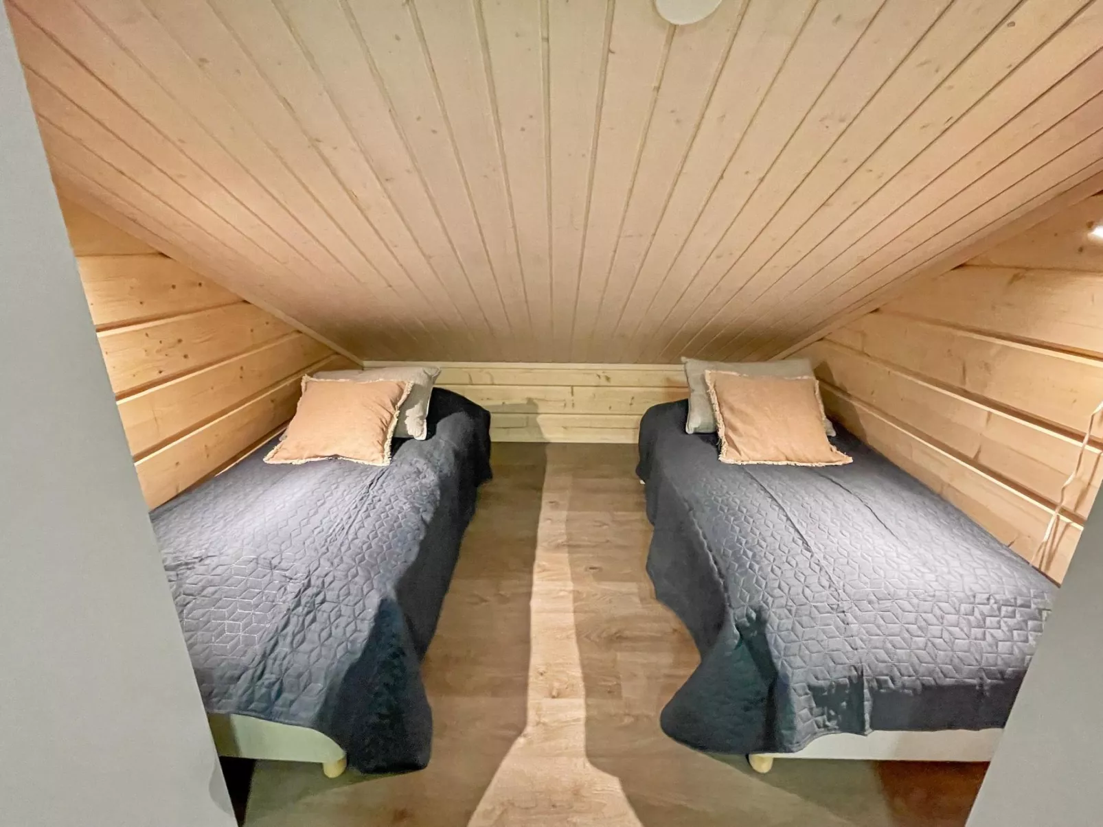 South point apartments 4a-Inside