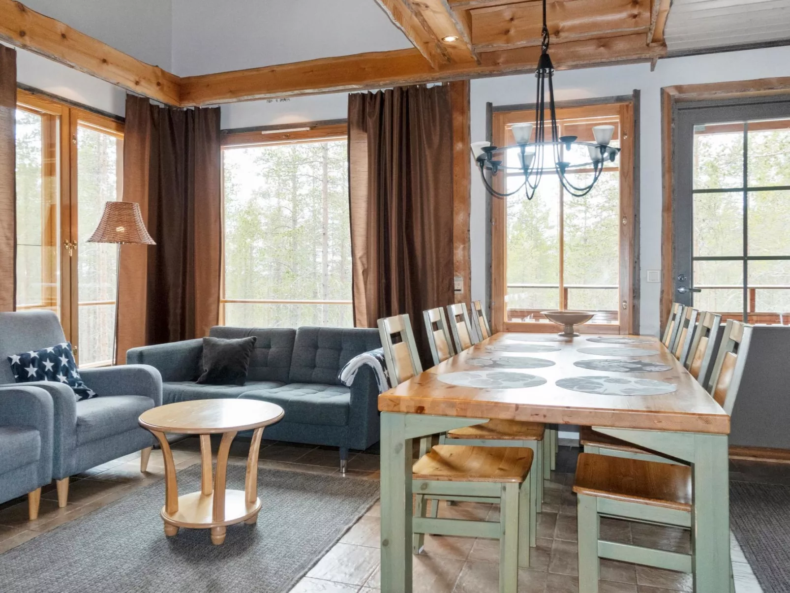 Nuovo casa a-Drinnen