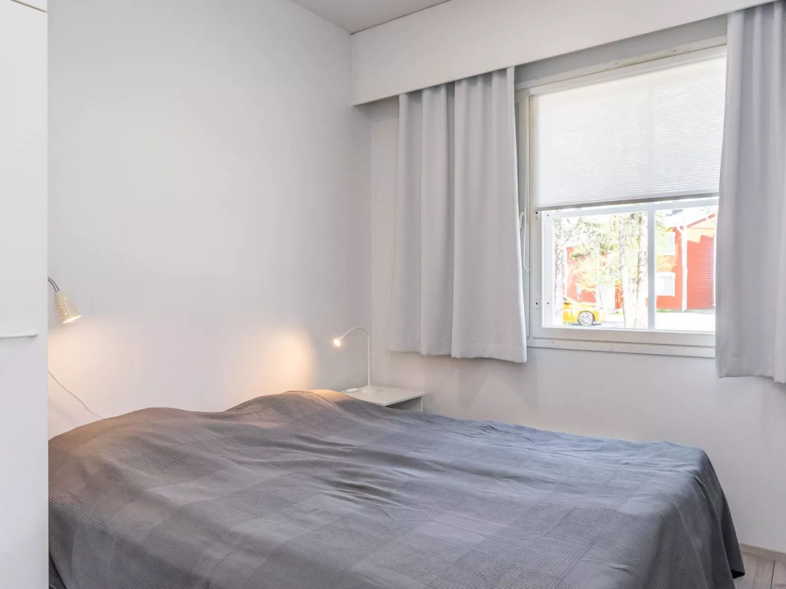 Moitakuru b24-Drinnen