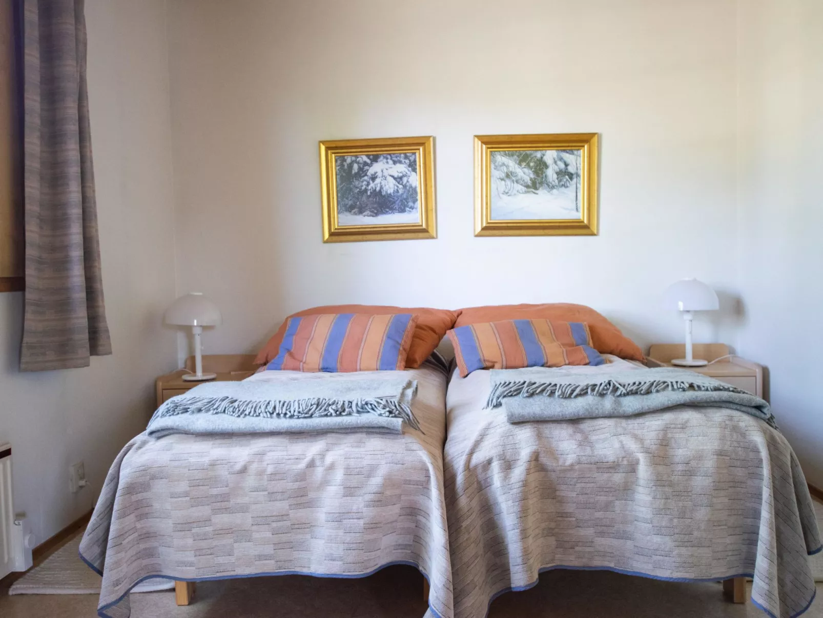 Teerenpesue e 37-Inside