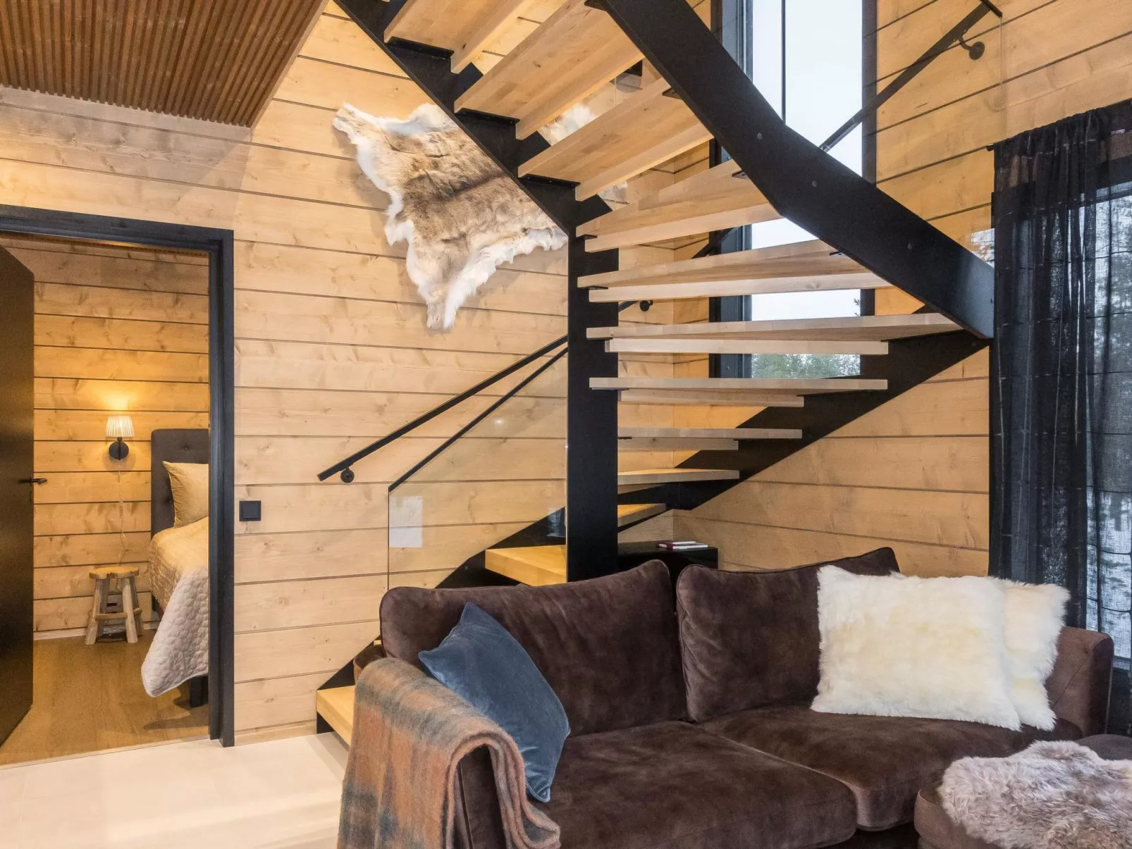 Levin kuiskaus-Dedans