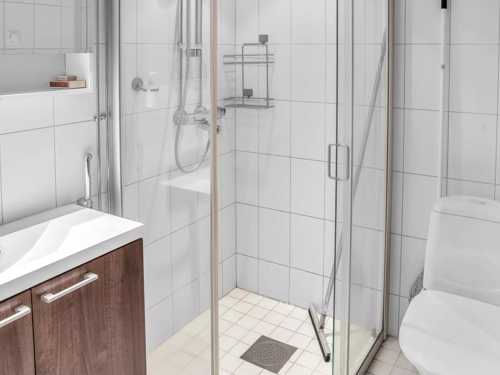 Yllästar 3 as 607-Drinnen