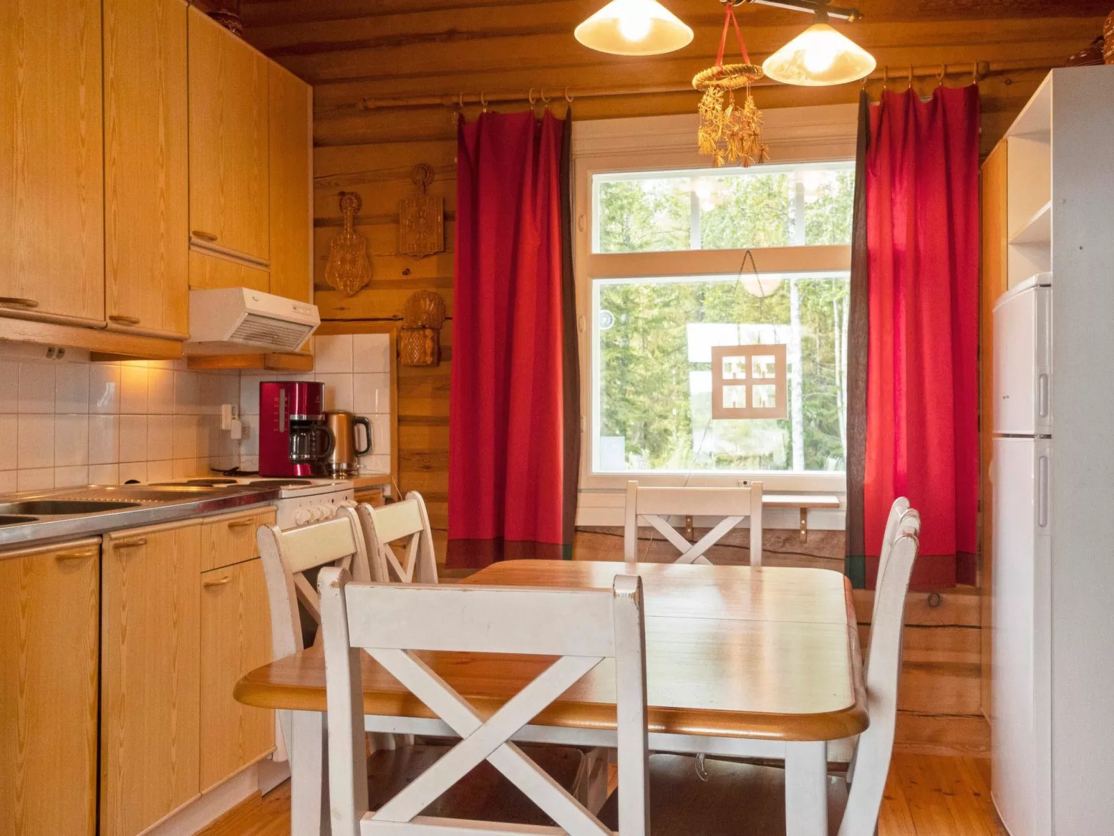 Joulupukin mökki-Dedans