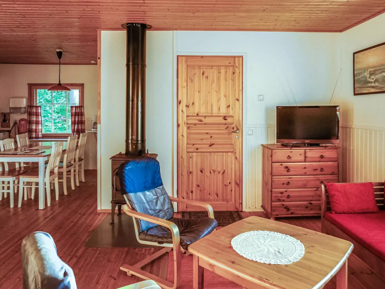 Isokoskelo 5-Drinnen