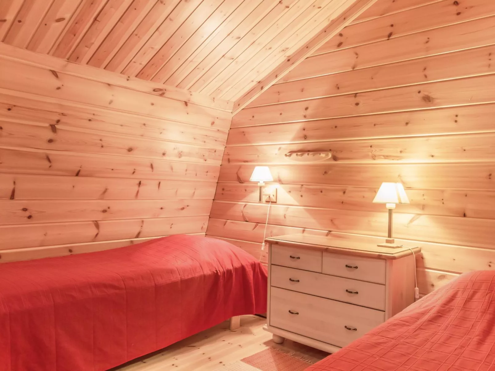 Kuerkartano 4/aarre-Drinnen