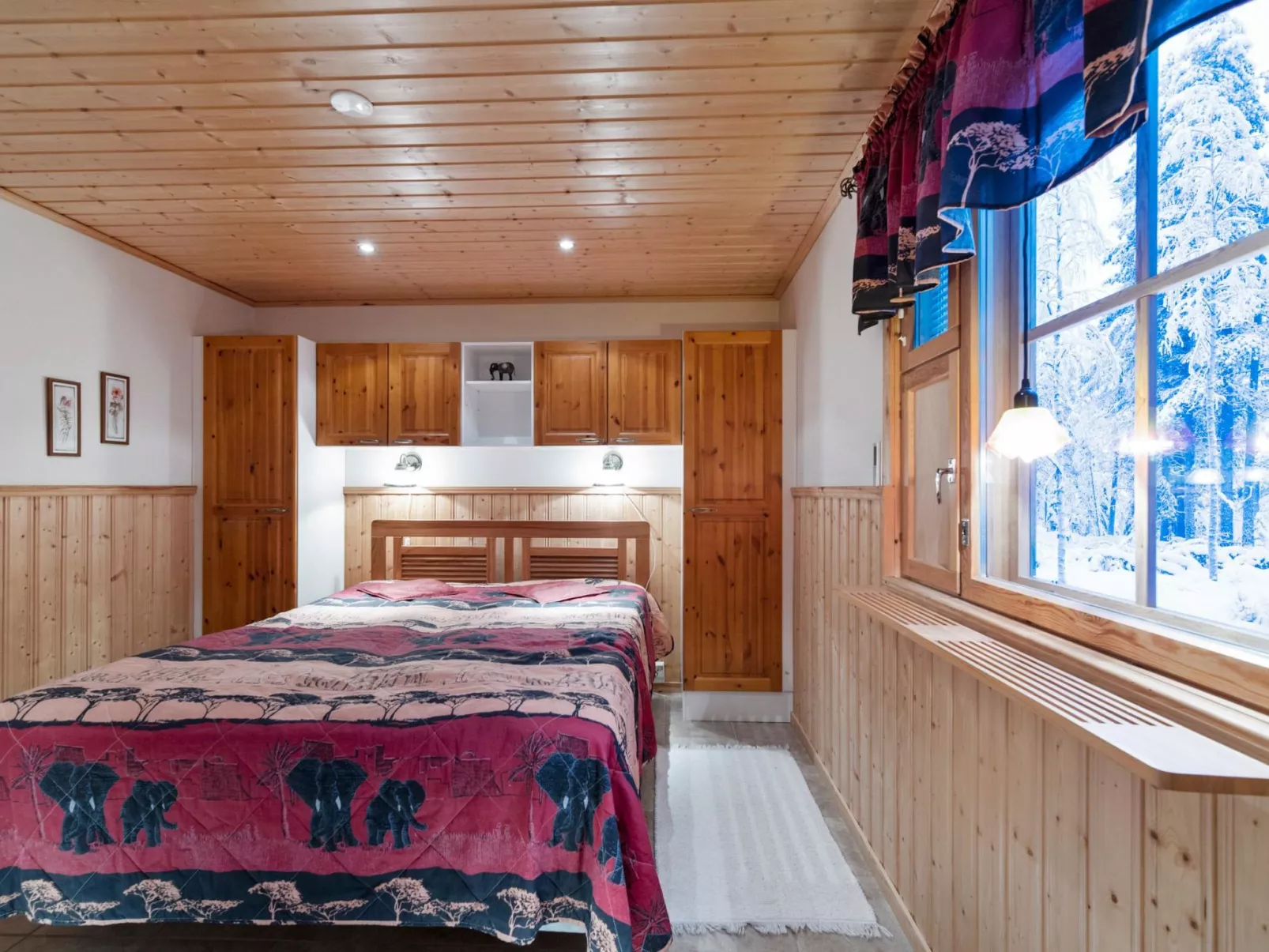 Ylläshuili 2-Drinnen