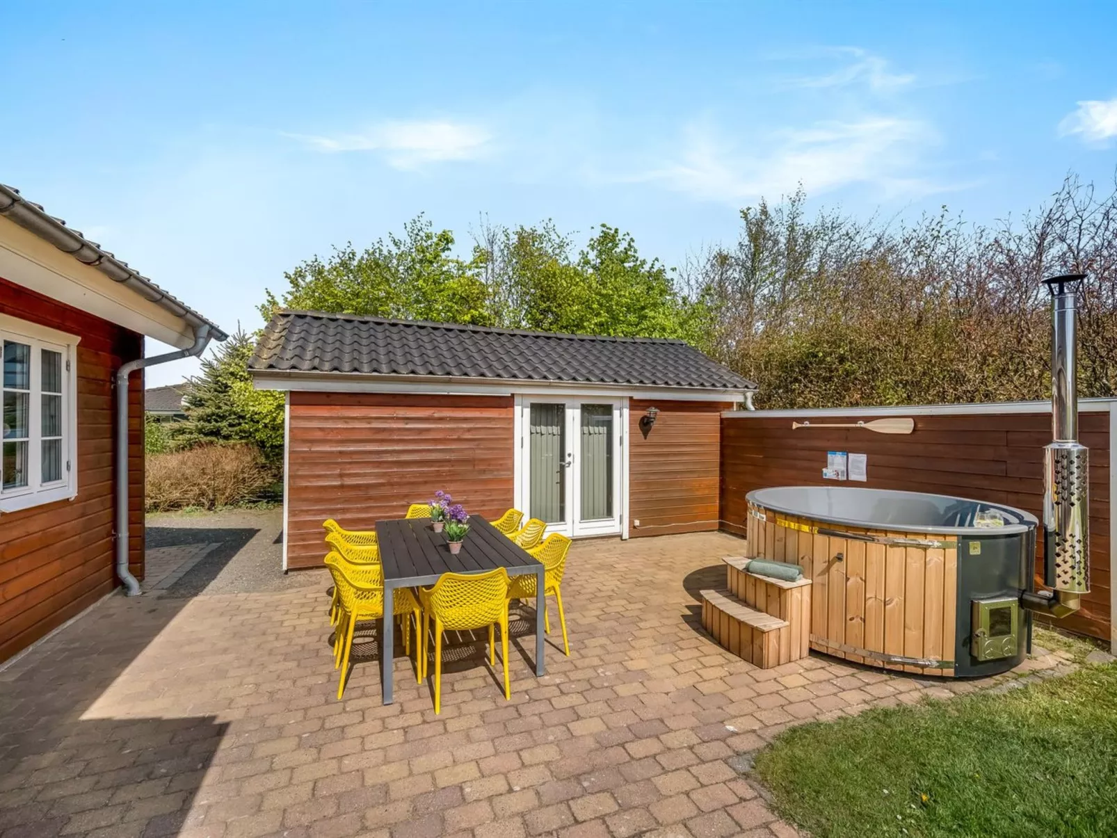 "Gunwald" - 1km to the fjord-Drinnen