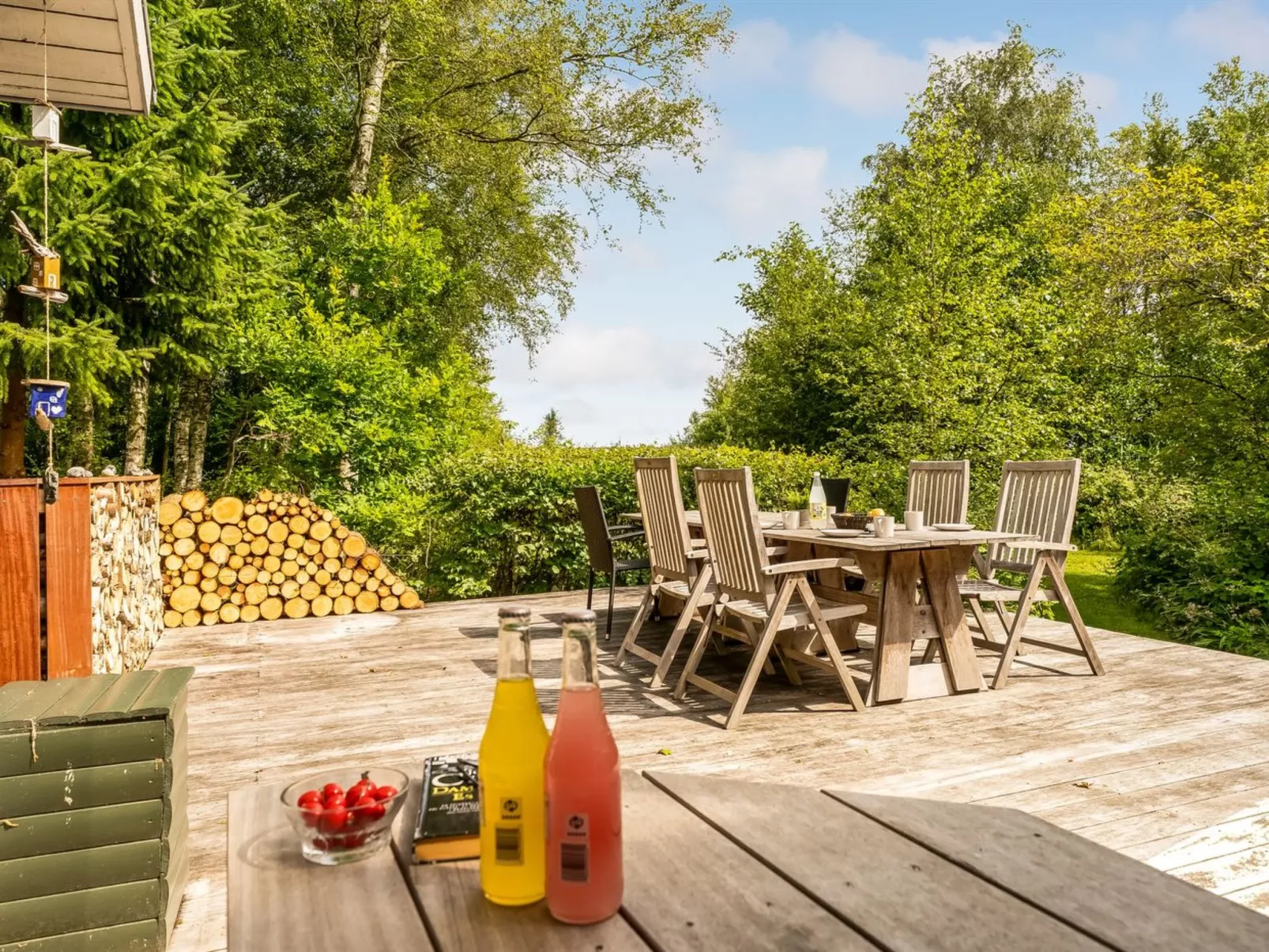 "Elisabete" - 200m to the fjord-Outside